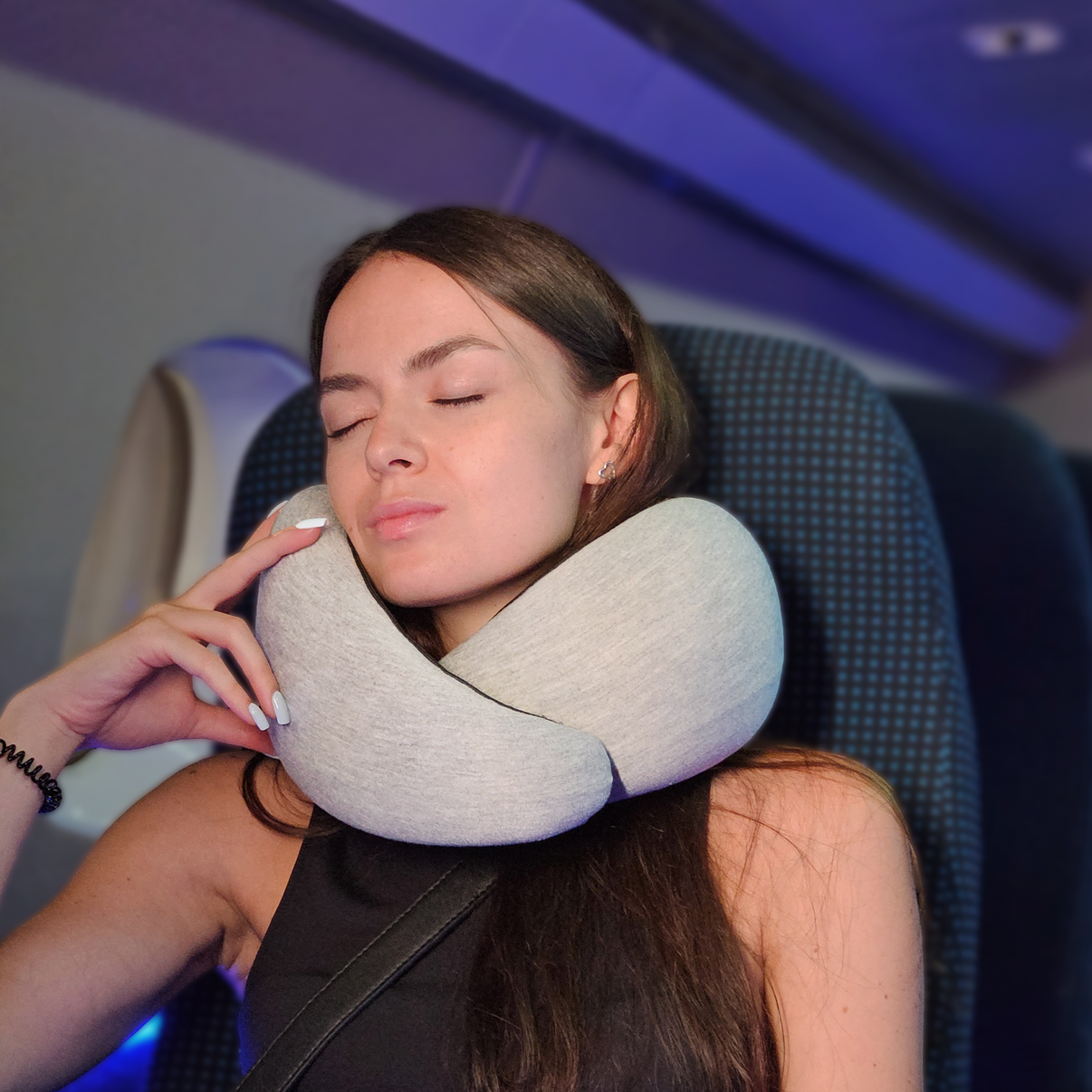 Ariva™ Travel Pillow